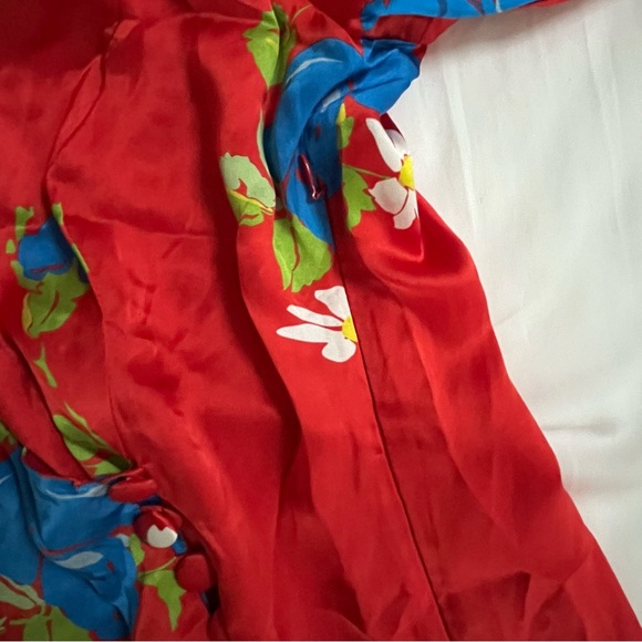 NWOT De La Vali Ohio Satin Floral Print Maxi Dress 4 - Picture 10 of 16